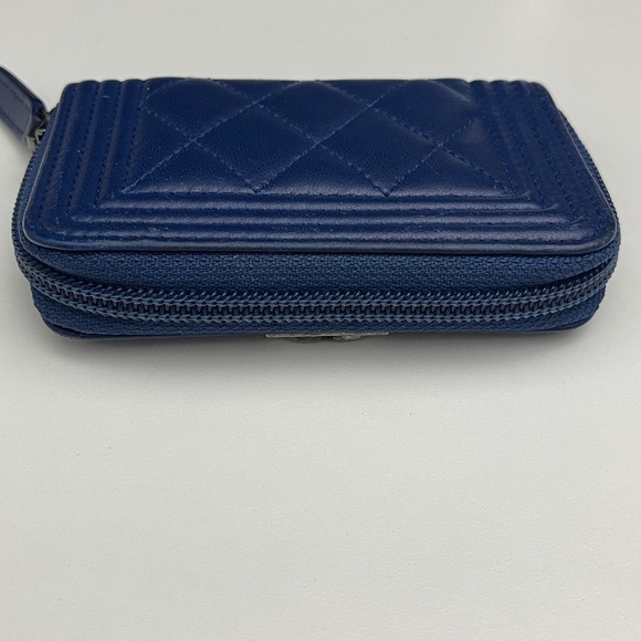 Chanel Lambskin leather Quilted Boy Zip Around Coin Purse Wallet Blue w/dust bag - Picture 8 of 16